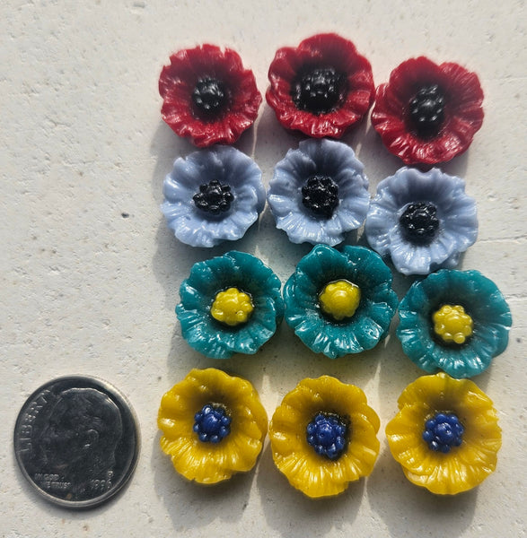 COE 96 Pre Fused Small Glass Flowers Assortments Small Poppy (s) ~1/2 Inch