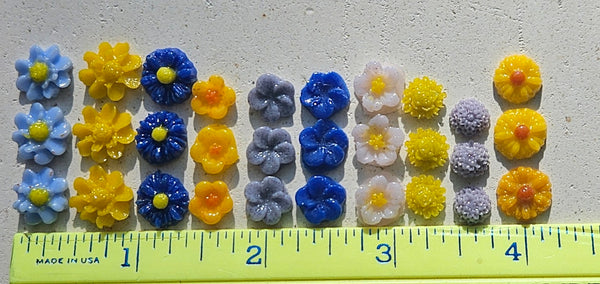 COE 96 Fusible Glass Tiny Flower Assortment (7-12mm) (30) for Your Fused Glass Projects
